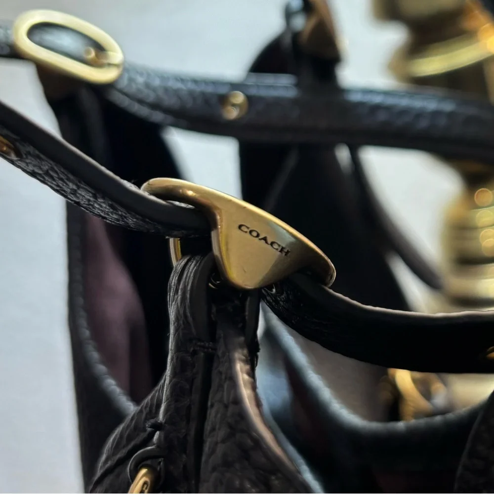 Coach Bella Leather Shoulder Bag - Picture 4 of 16